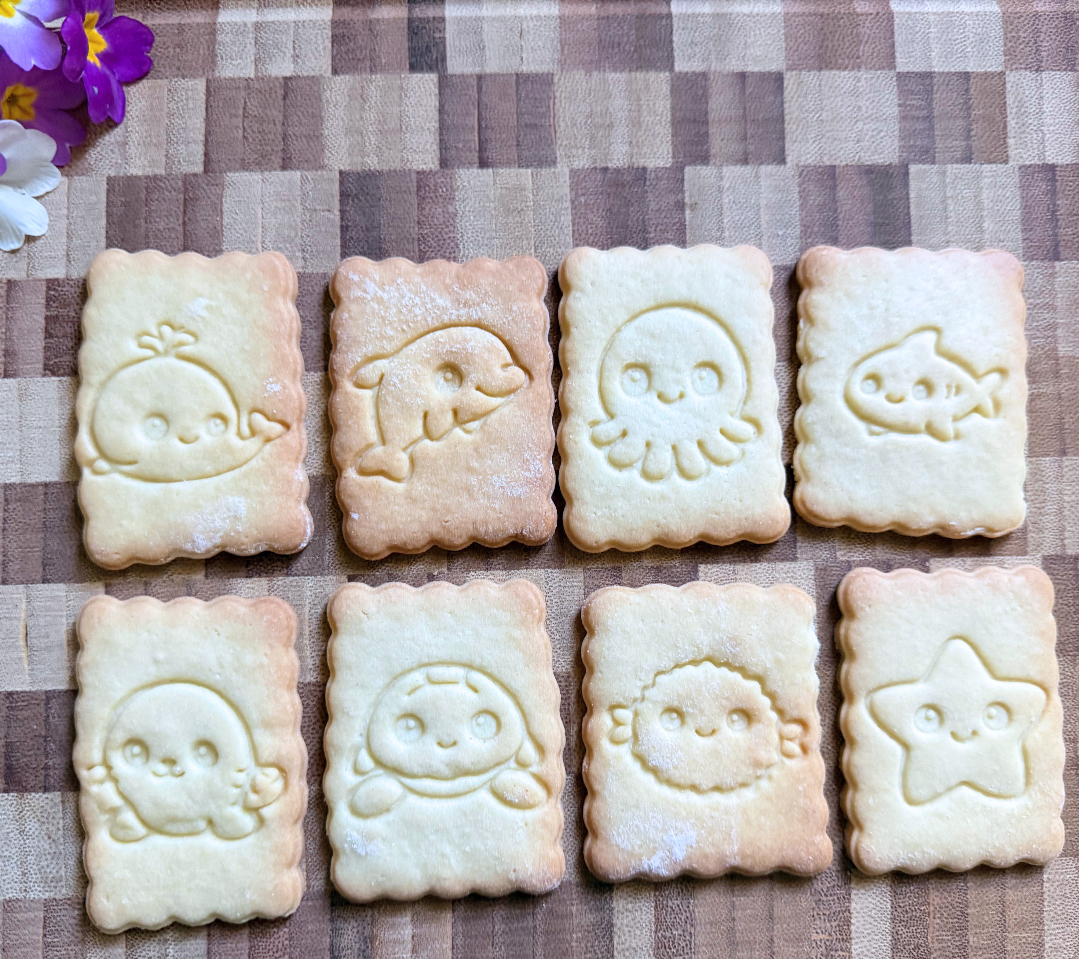 Emporte-pièces thème animaux marin avec prénom