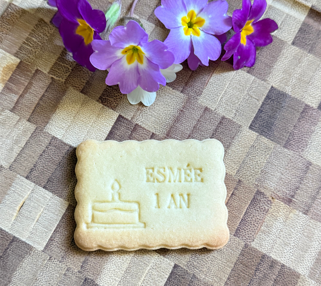 Emporte-pièces gâteau anniversaire + Prénom + âge